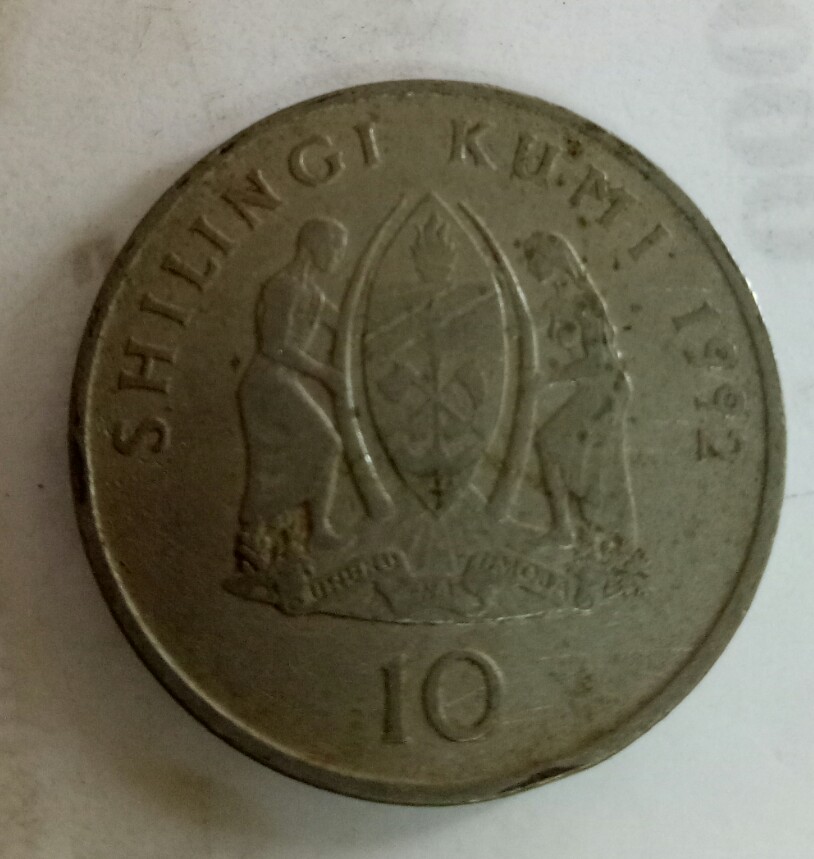 shilingi kumi 1992 rais wa kwanza wa tanzania