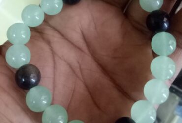 green aventurine with black obsidian bracelet