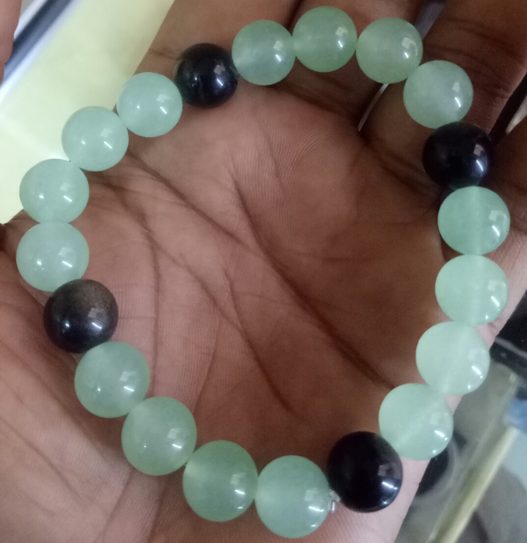 green aventurine with black obsidian bracelet